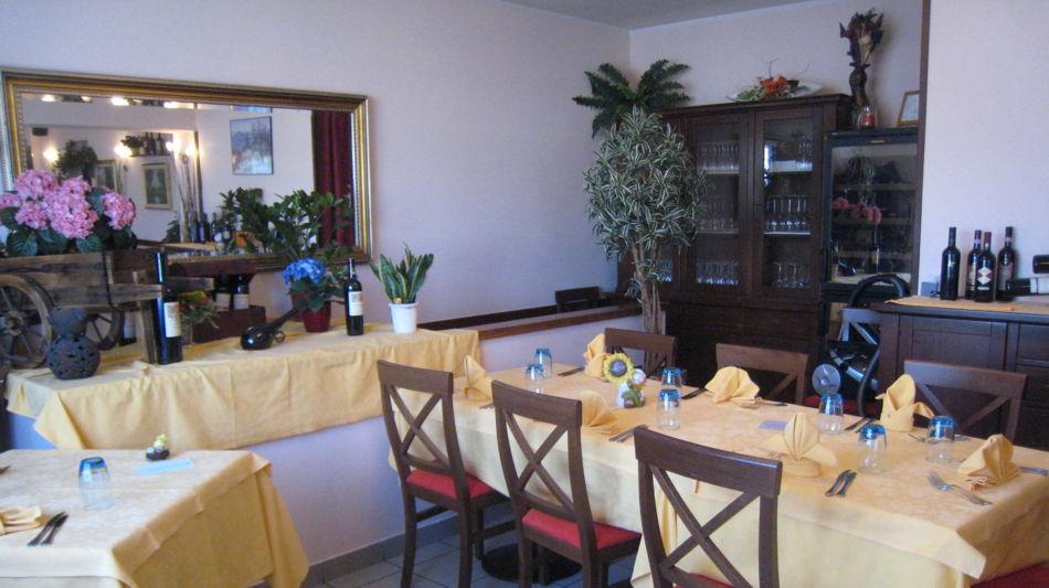 novazzano-grotto-moderno-3430-0.jpg