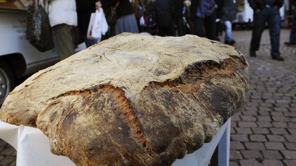 bellinzona-mercato-bellinzona-pane-pan-7249-0.jpg