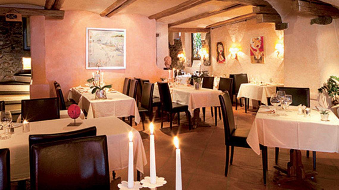 ascona-ristorante-al-pontile-1739-0.jpg