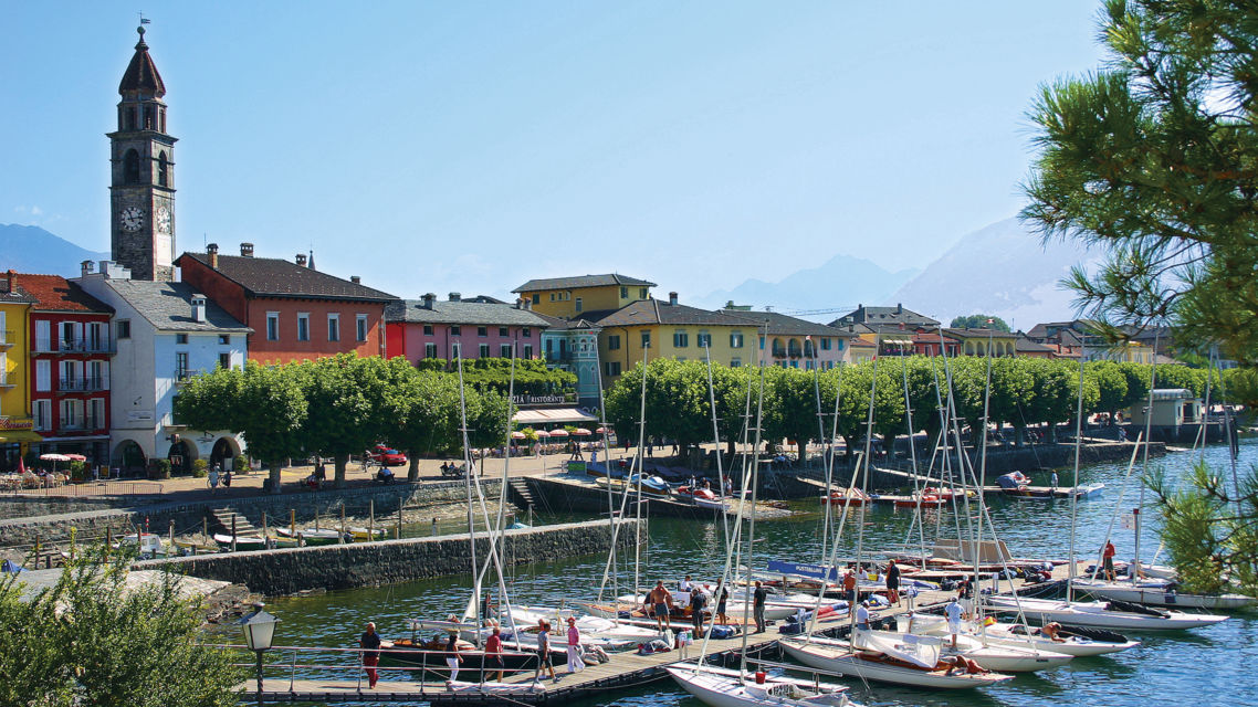 Ascona-lungolago-13234-TW-Slideshow.jpg