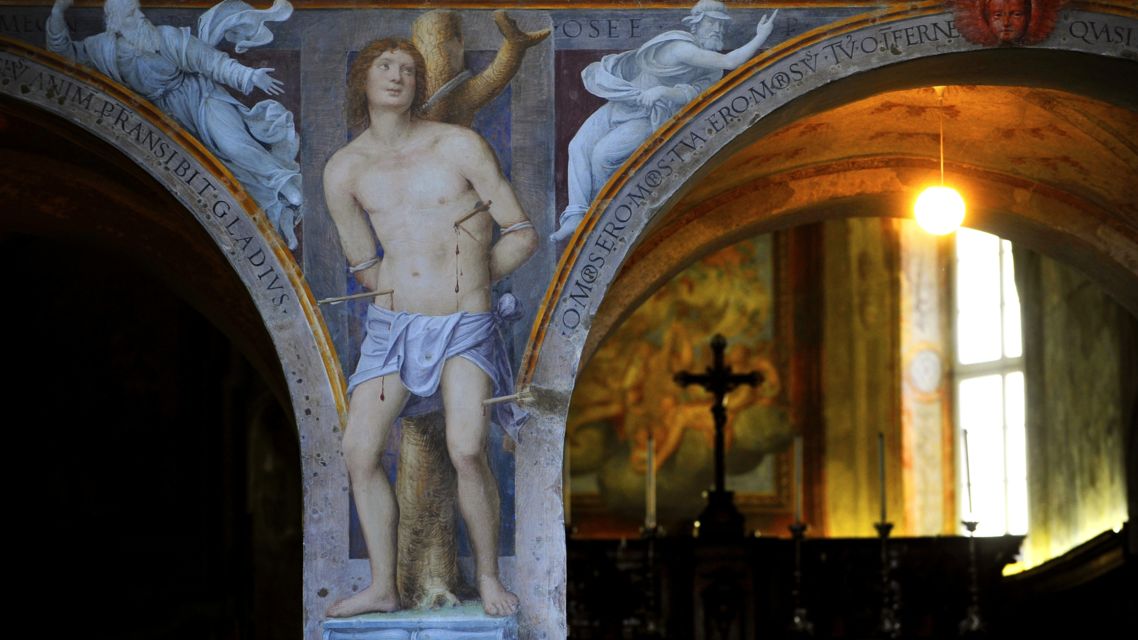 Chiesa-S-Maria-degli-Angioli-36253-TW-Slideshow.jpg