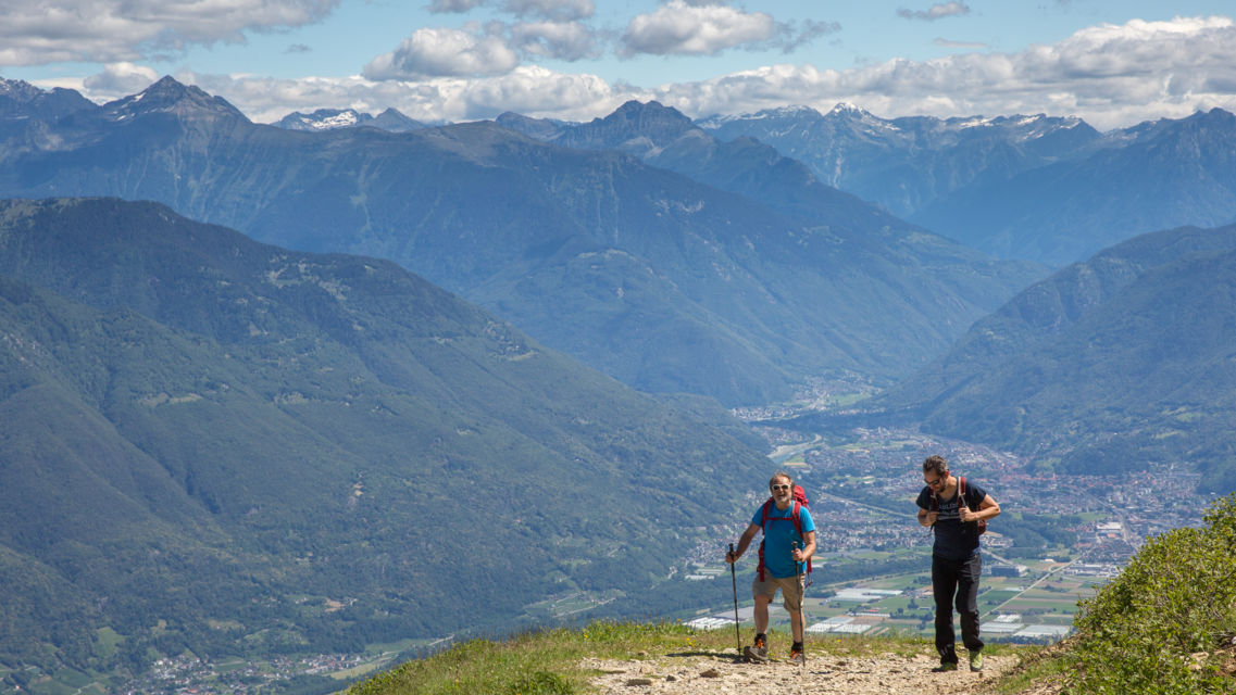 Monte-Tamaro-sentiero-verso-vetta-36544-TW-Slideshow.jpg