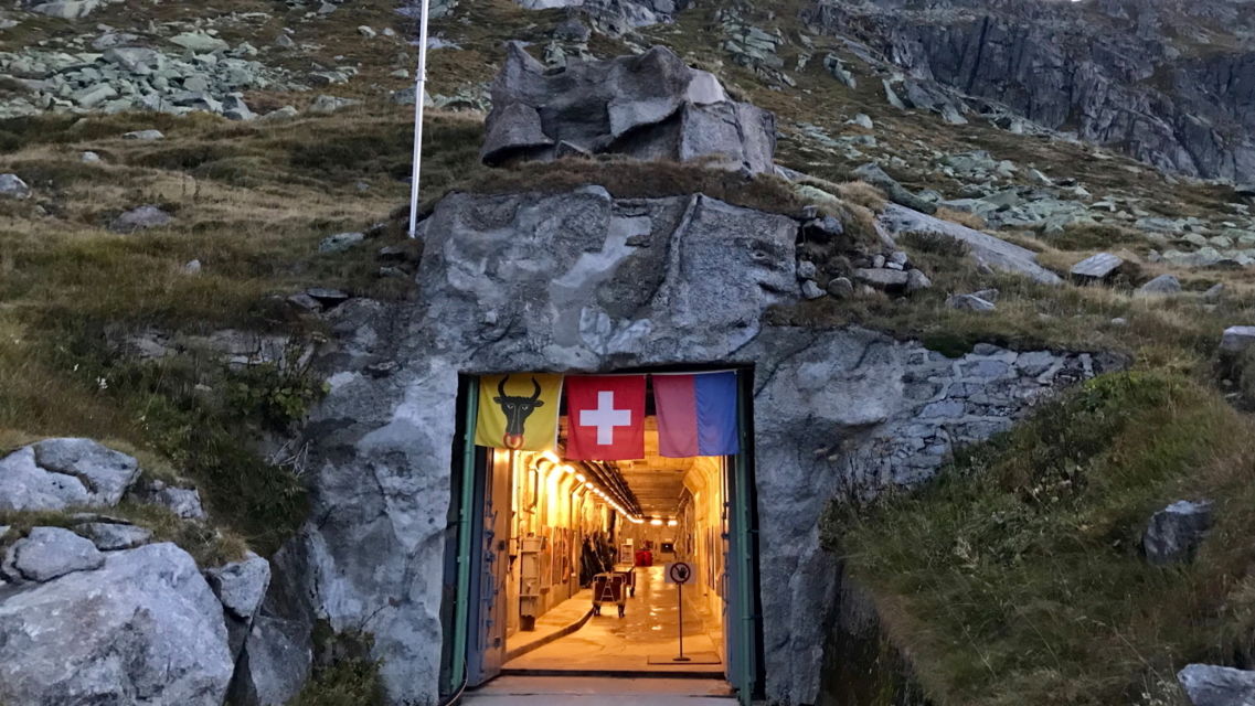 Sasso-San-Gottardo-36125-TW-Slideshow.jpg