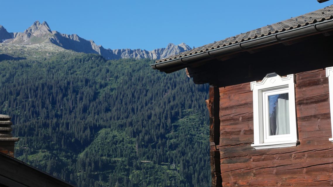 Strada-Alta-Leventina-36134-TW-Slideshow.jpg